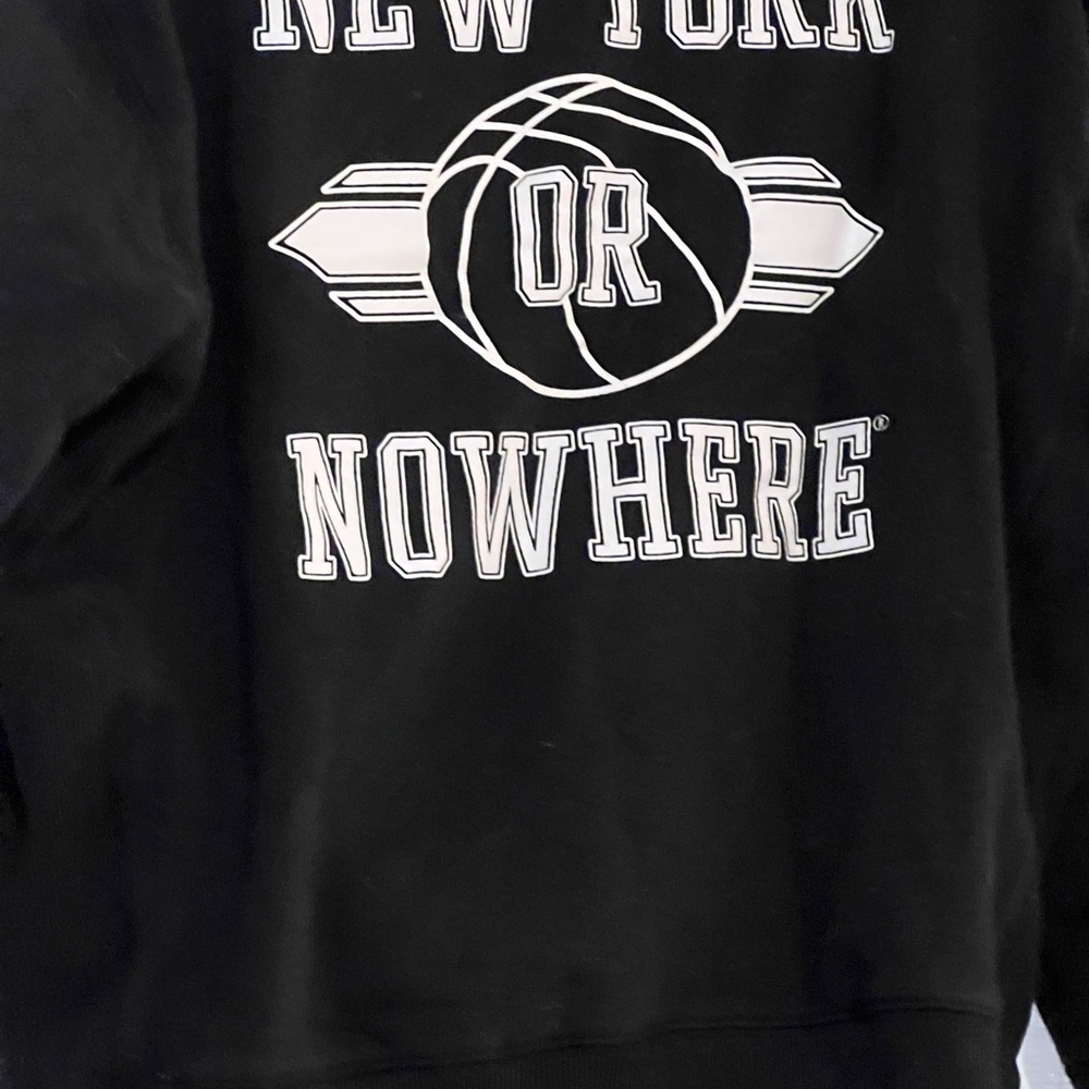 Black Knicks NYON Half-Zip Small Sweatshirt - Picture 6 of 8